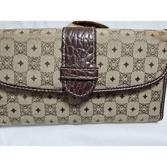 Liz Claiborne Checkbook Style Wallet, Villager Cotton & Polyester, 7.5in x 4in - Picture 7 of 7